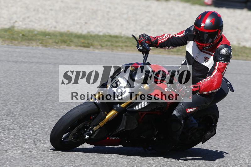 /06 08.04.2026 Cornu Master School ADR/Gruppe gruen/56